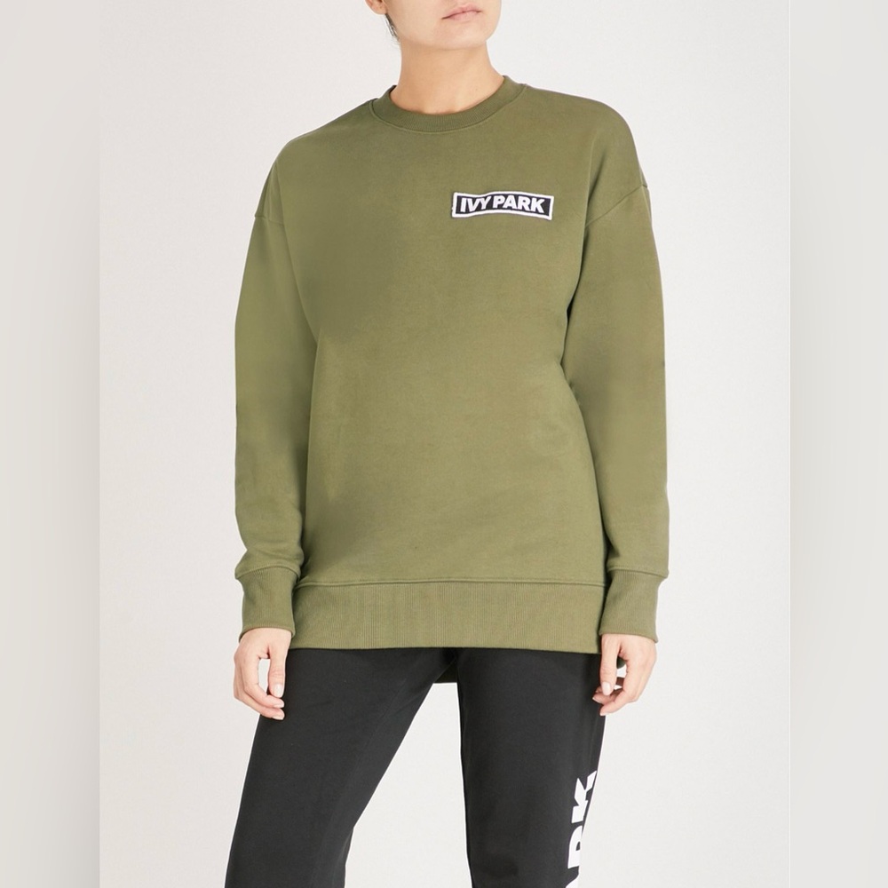 IVY PARK Green Patch Logo Crewneck Sweatshirt Size XS